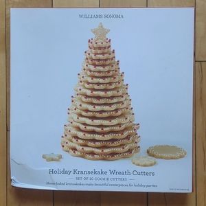 Holiday Kransekake Wreath Cookie Cutters | New in box | Williams Sonoma
